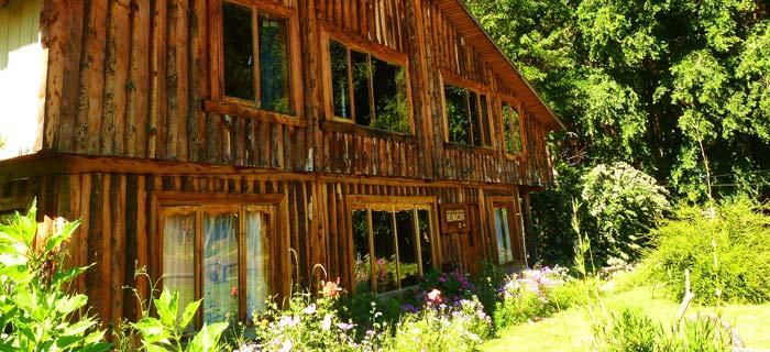 Hospedaje Y Agrocamping Relmucura Melipeuco Exterior foto